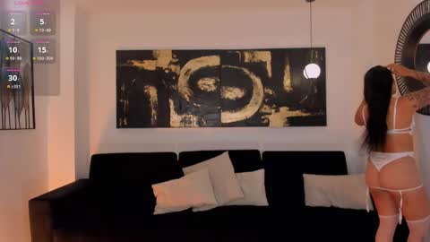 Nicole Sanz online show from 03-10-25, 01:32
