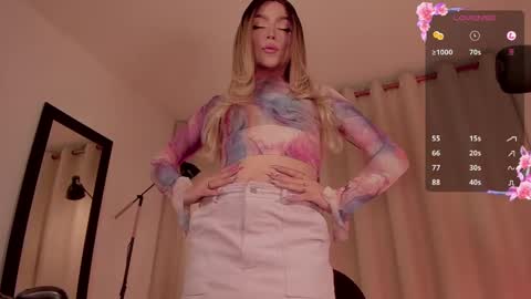 Nicol  online show from 02-24-25, 04:05