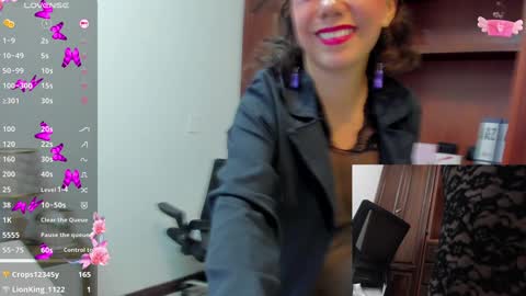 Nicolett Ryan  online show from 01-14-25, 02:53