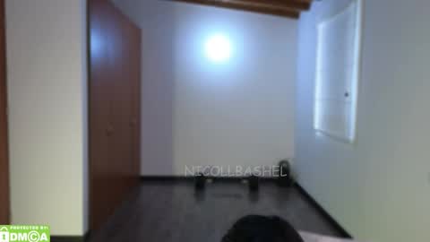 Nicoll  Independent model online show from 11-16-25, 05:07