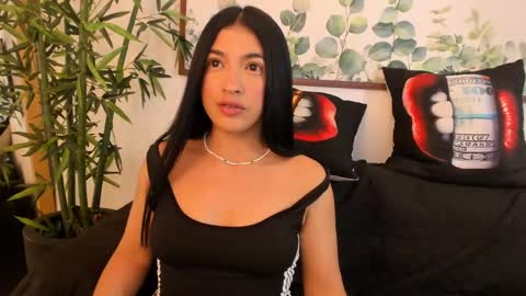 Snapshot of nicollelima chatting on 02-28-25, 08:07 Nicolle Lima online show from 02-28-25, 08:07