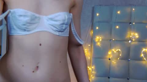 NicolRos online show from 01-04-25, 05:05