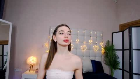 NicolRos online show from 01-06-25, 08:14