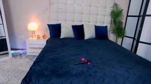 NicolRos online show from 01-18-25, 08:20