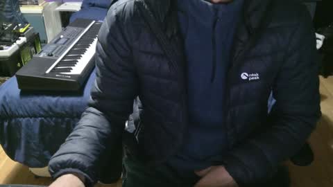 Julian online show from 01-05-25, 10:32