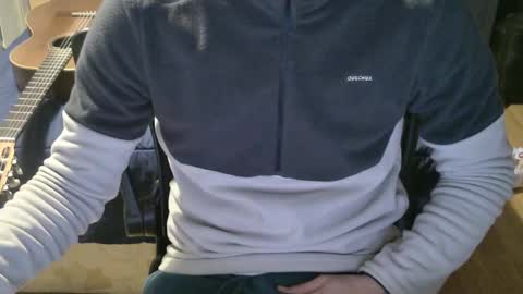 Julian online show from 03-02-25, 01:27