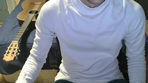 Julian online show from 03-02-25, 04:32