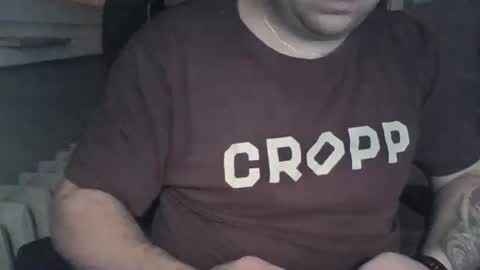 Snapshot of niewidoczny26 chatting on 01-20-25, 06:21 Niewidoczny online show from 01-20-25, 06:21