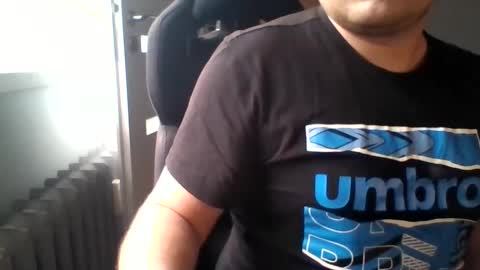 Snapshot of niewidoczny26 chatting on 02-01-25, 10:59 Niewidoczny online show from 02-01-25, 10:59