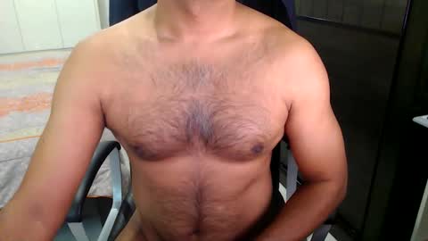 Snapshot of night_rider09711 chatting on 01-06-25, 12:13 night_rider09711 online show from 01-06-25, 12:13