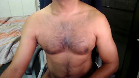 Snapshot of night_rider09711 chatting on 01-09-25, 07:10 night_rider09711 online show from 01-09-25, 07:10