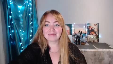 nightlaura online show from 12-29-24, 03:33