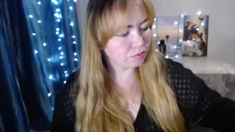 nightlaura online show from 01-13-25, 04:19