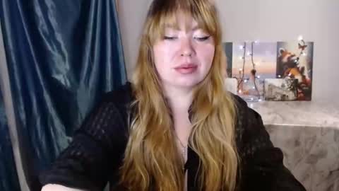 nightlaura online show from 01-25-25, 04:23