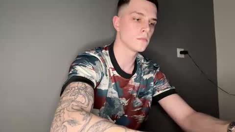 Snapshot of nightlord_x chatting on 12-19-25, 07:10 Max online show from 12-19-25, 07:10