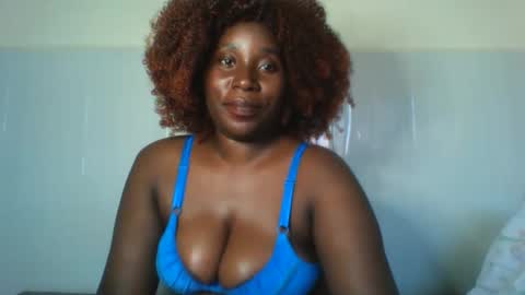 Snapshot of nihantracy chatting on 09-14-25, 10:47 Nihan tracy online show from 09-14-25, 10:47