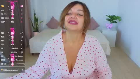 Nika light online show from 10-20-25, 10:49