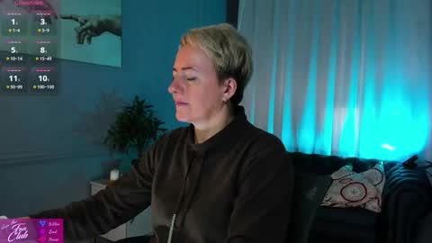 Snapshot of nika_smit chatting on 09-26-25, 06:28 Nika online show from 09-26-25, 06:28