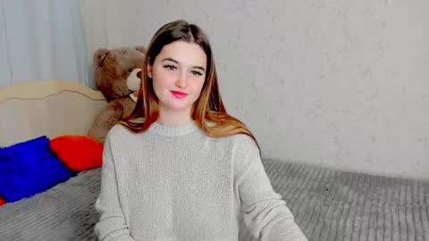 Snapshot of nika_tailor chatting on 12-21-24, 05:07 Nika online show from 12-21-24, 05:07