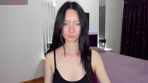 NikaLewis online show from 09-23-25, 05:10