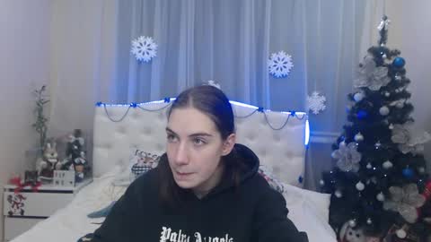 nikastarkk online show from 12-08-24, 07:22