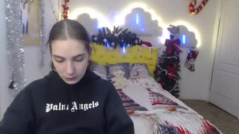 nikastarkk online show from 12-13-24, 12:09