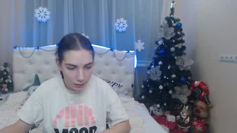 nikastarkk online show from 12-13-24, 08:37