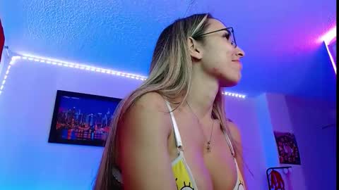  Natalia online show from 09-27-25, 05:18