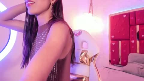 Snapshot of nikiita_babyx chatting on 03-03-25, 11:03 Abril online show from 03-03-25, 11:03