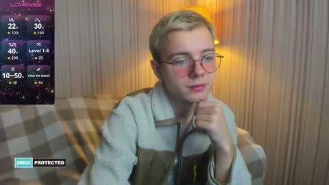 Snapshot of nikistorming chatting on 01-08-25, 07:56 Niki online show from 01-08-25, 07:56