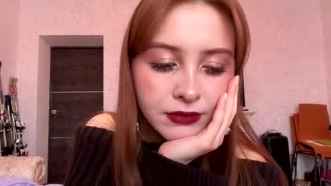 Snapshot of nikitabichoupan chatting on 03-22-26, 12:08 Amy online show from 03-22-26, 12:08