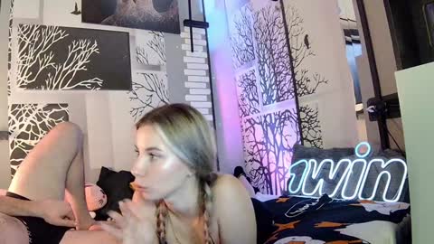 nikki7377 online show from 12-21-24, 09:12