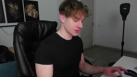 nikki online show from 01-18-26, 09:51