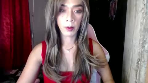 nikkie online show from 01-21-25, 11:24