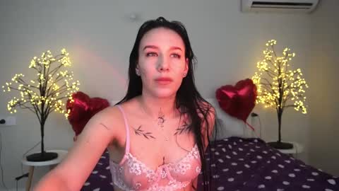 Nikki online show from 03-08-25, 04:28