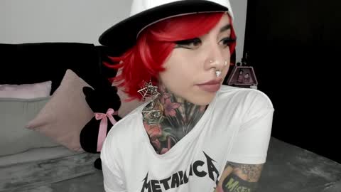Nikki Ramone   online show from 12-20-24, 09:11