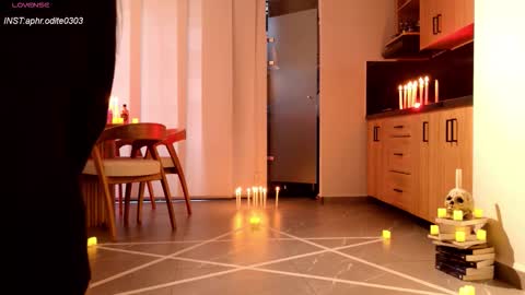 Nicole cam online show from 10-30-25, 09:37