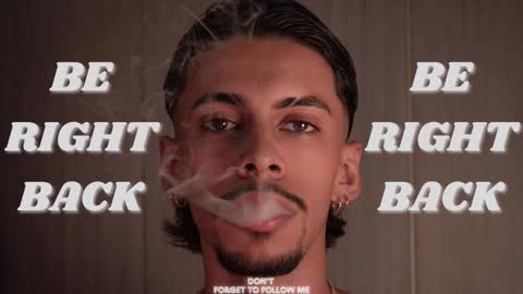    online show from 10-18-25, 03:09