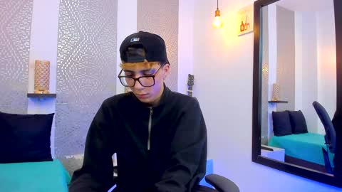    online show from 12-06-24, 04:25