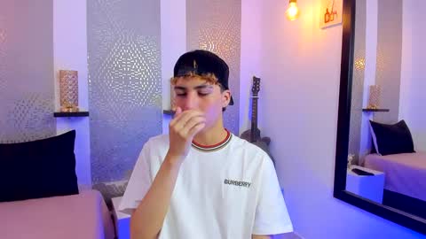    online show from 12-11-24, 04:39