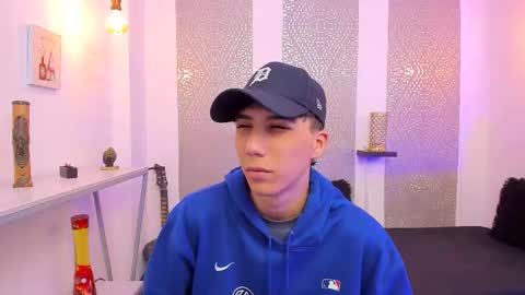    online show from 11-17-25, 04:07