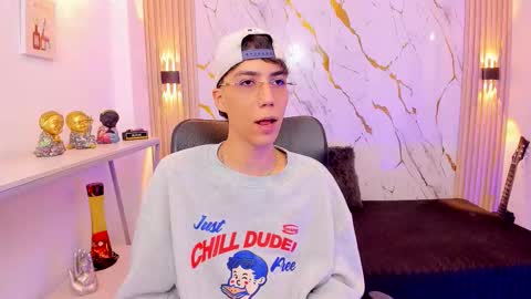    online show from 02-12-26, 04:18