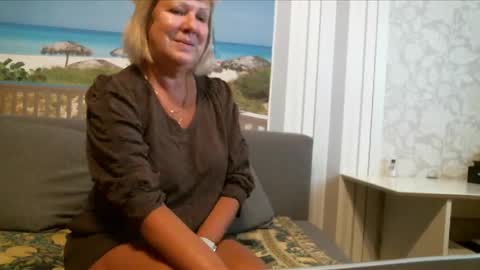 Nikole1 online show from 10-01-25, 06:52
