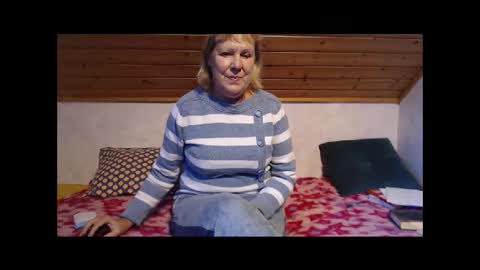 Nikole1 online show from 10-29-25, 11:23