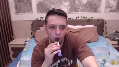 Nikolos online show from 01-17-25, 08:33