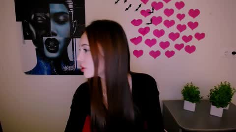 Snapshot of nikonara_ chatting on 12-21-24, 02:04 nikonara_ online show from 12-21-24, 02:04