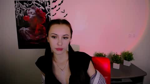 Snapshot of nikonara_ chatting on 02-06-25, 04:36 nikonara_ online show from 02-06-25, 04:36