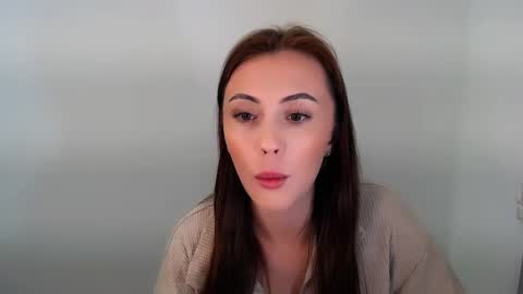 Snapshot of nikonara_ chatting on 10-29-25, 03:25 nikonara_ online show from 10-29-25, 03:25