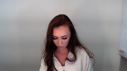 Snapshot of nikonara_ chatting on 11-06-25, 01:23 nikonara_ online show from 11-06-25, 01:23