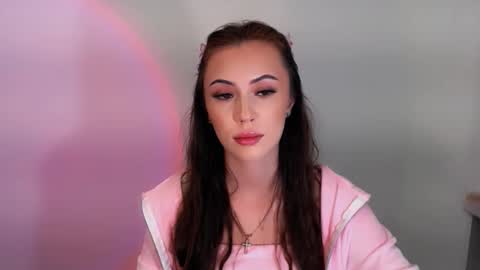 Snapshot of nikonara_ chatting on 11-16-25, 01:17 nikonara_ online show from 11-16-25, 01:17